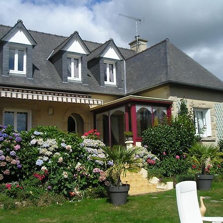 Les Hortensias Saint-Pierre-de-Plesguen Eksteriør billede